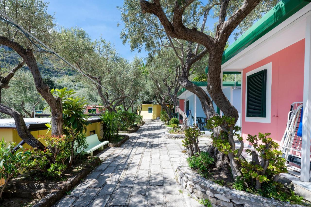 Villaggio Residence Nettuno Масса-Лубренсе Екстер'єр фото